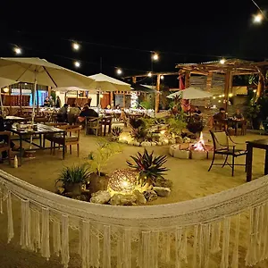 Hostel The - Food, Drinks And Transportation To The And Cenotes, Tulum Pueblo